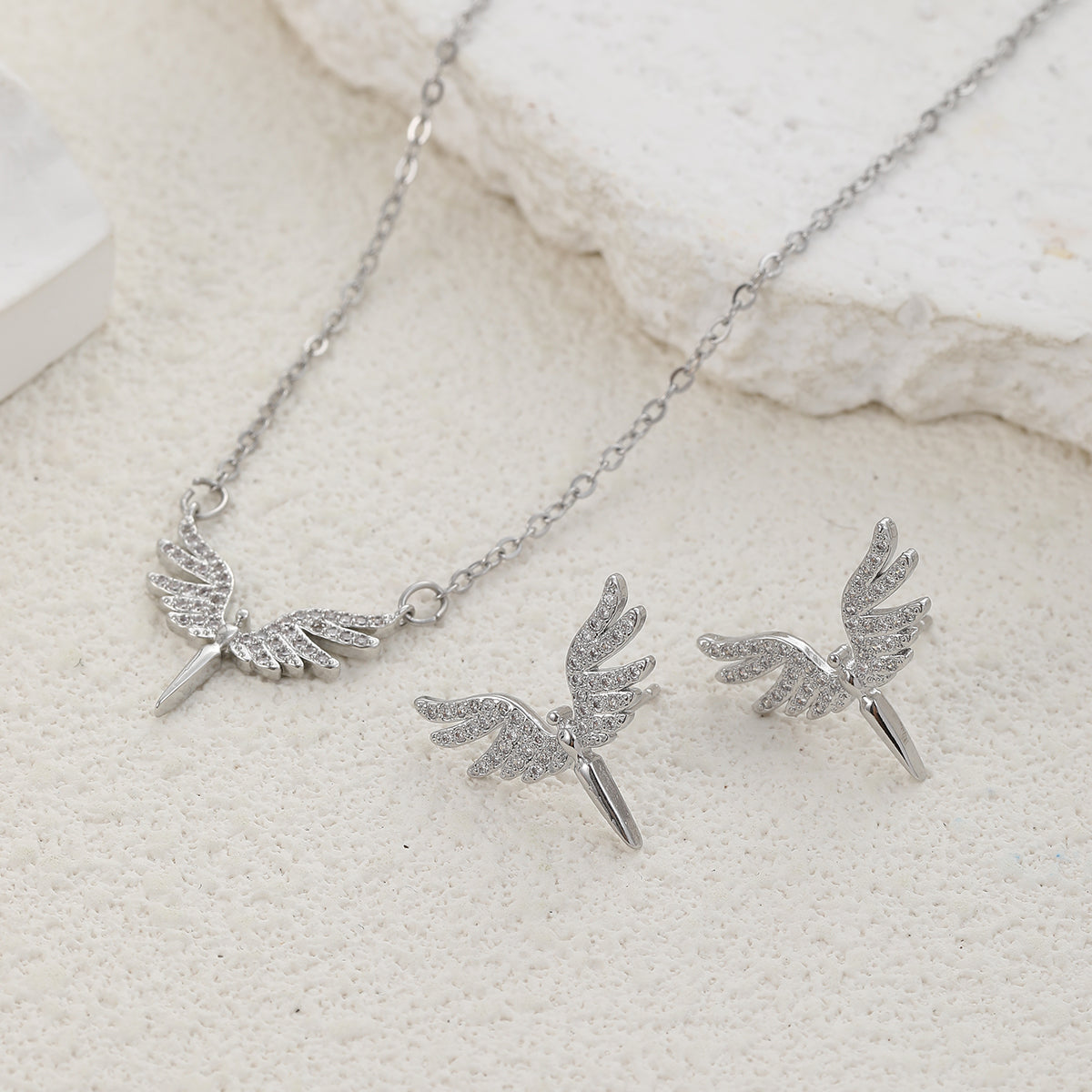 Ion Plating (IP) Angel Wings 304 Stainless Steel Classic Style Waterproof Non Tarnish Jewelry Set