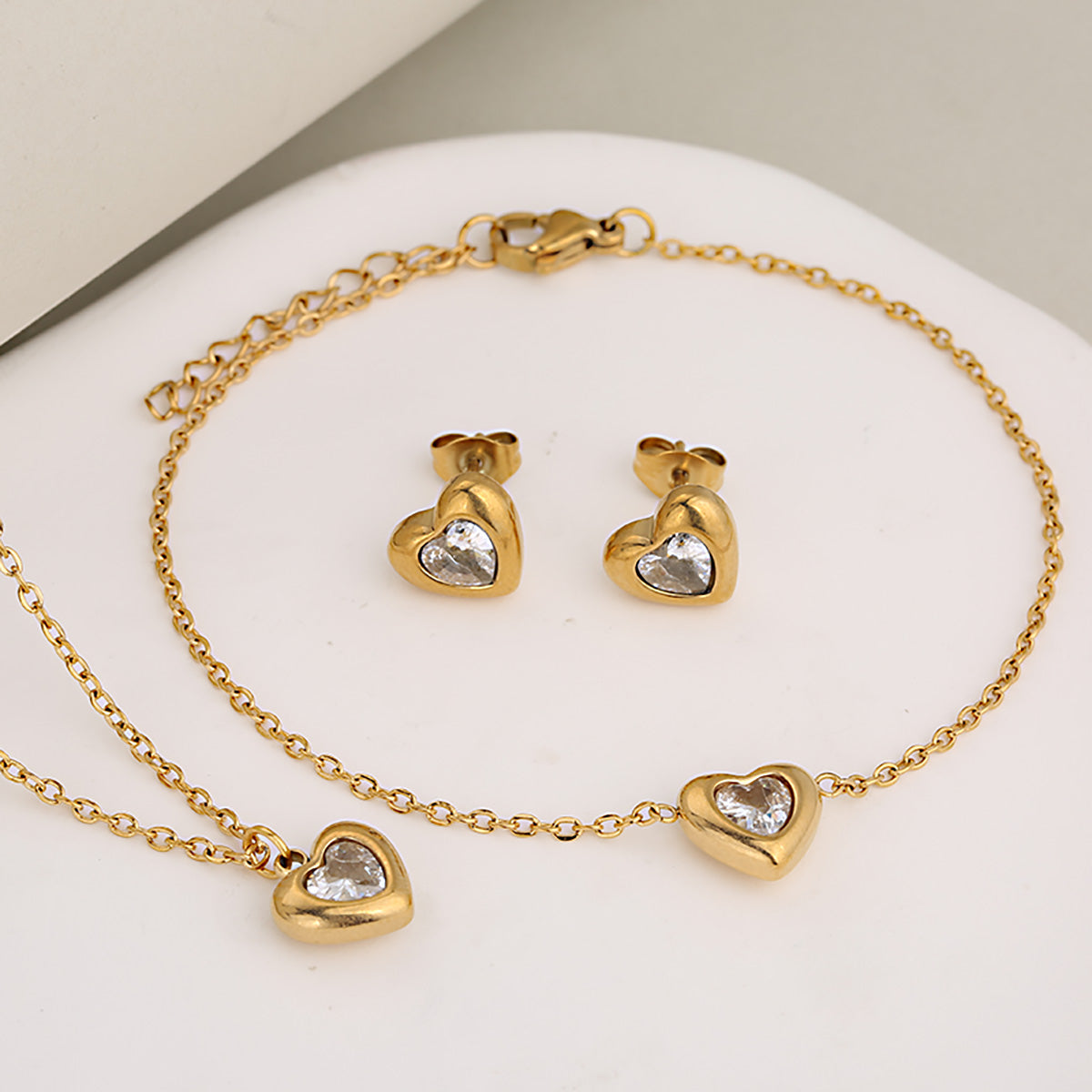 Real Gold Plated Heart Shape 304 Stainless Steel Classic Style Waterproof Non Tarnish Jewelry Set