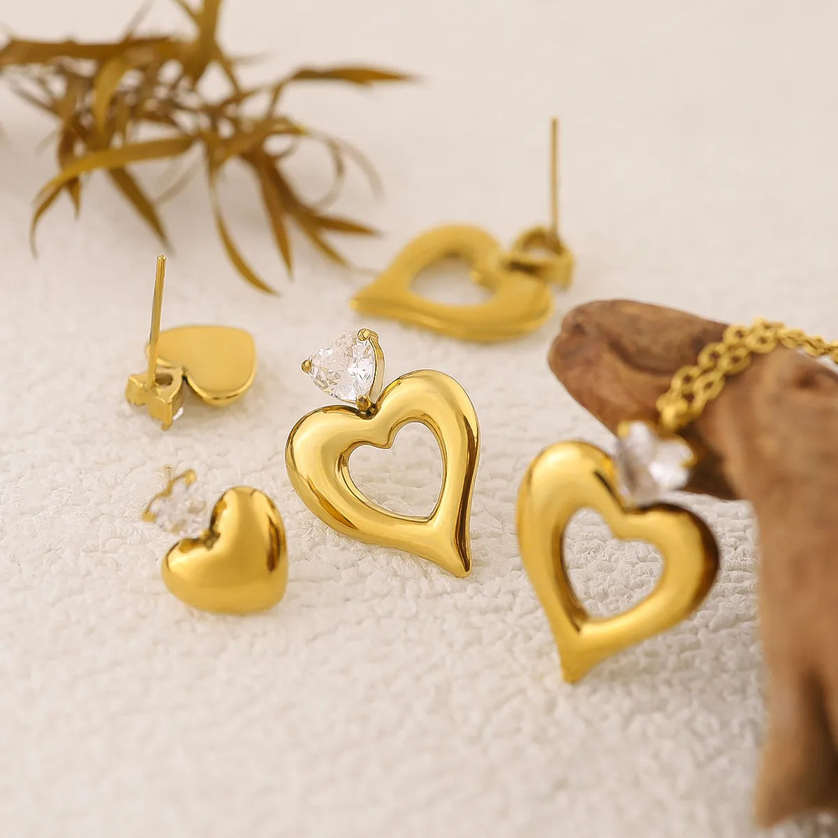 PVD Coated 18K Gold Real Gold Plated Heart Shape 304 Stainless Steel Vacation Waterproof Non Tarnish Jewelry Set