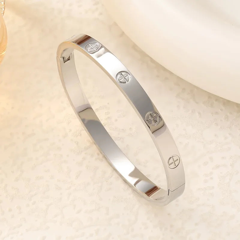Women’s Cross Bangle, SUS304 Stainless Steel with 18K Gold Plating, Waterproof Non Tarnish, 0.03-0.05µm Thickness